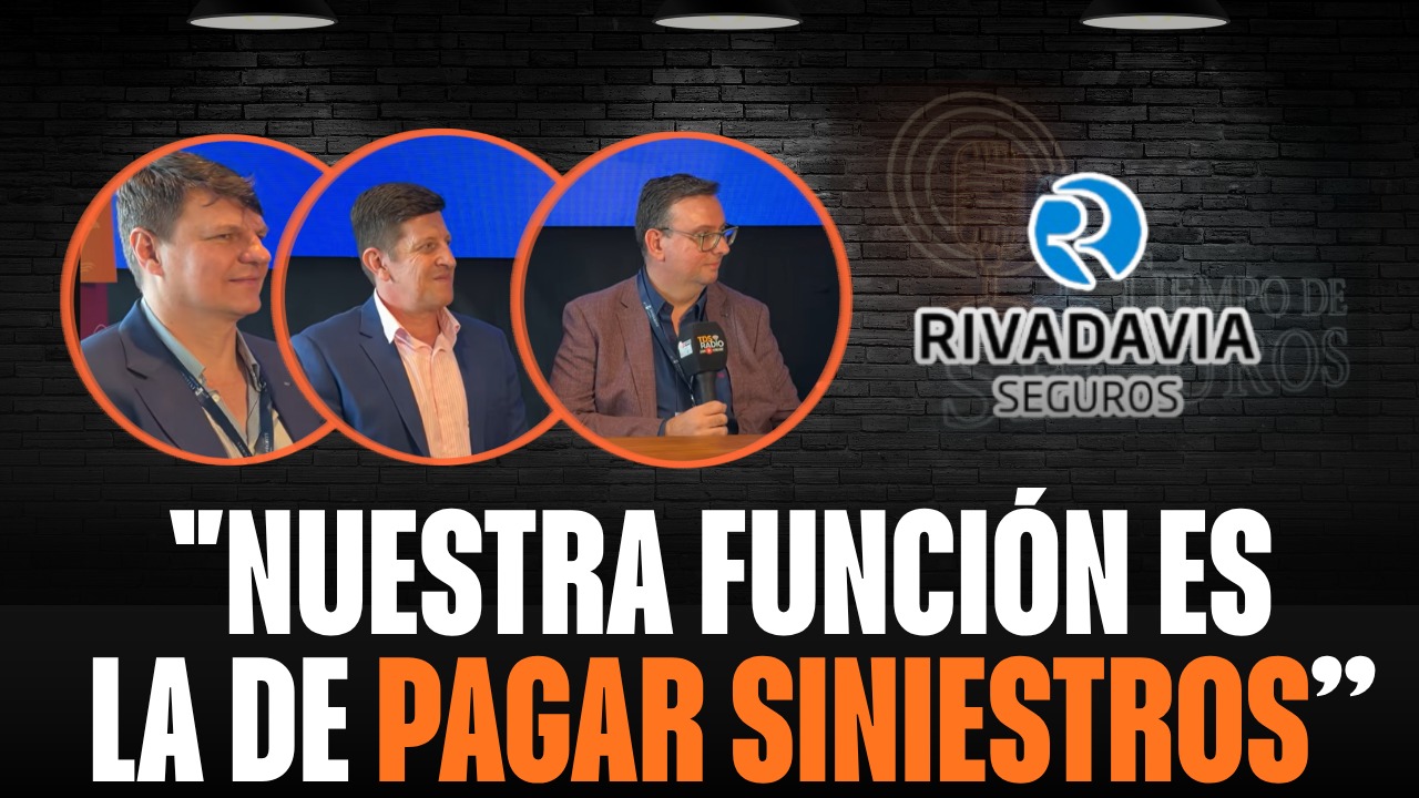 El Foro fue la oportunidad de conversar con otros amigos del interior y en este caso volvimos a charlar con Gerardo Meyer, Gerente Comercial Regional del NEA de Seguros Rivadavia, Marcelo Fiorino, quien es PAS y Organizador de la aseguradora y Orlando Zapaya, otro colega PAS.